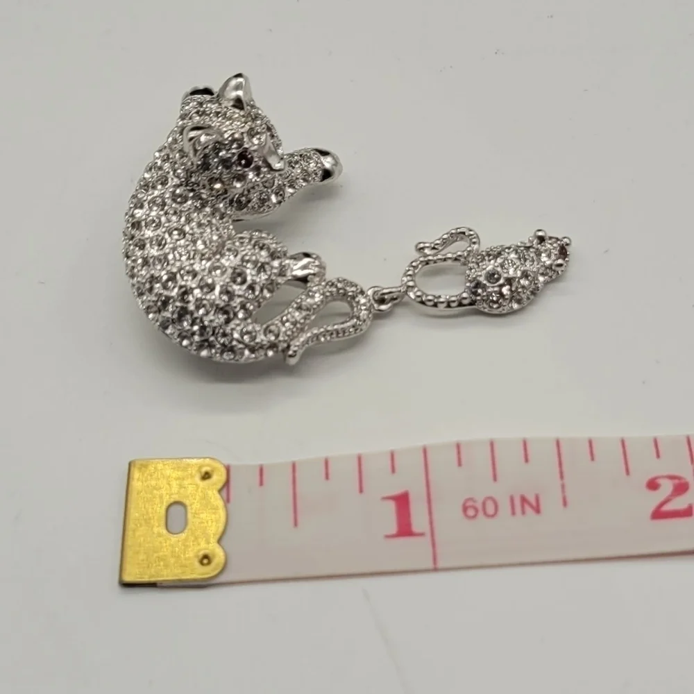 Rare Crystal Rhinestone Pave Cat and Mouse Pin/Brooch Silvertone Metal​​​
